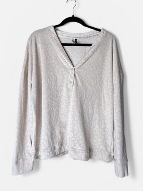 Jaclyn Intimates Two Piece Lounge Pajama Set Pink Cheetah Print Size XL (M)